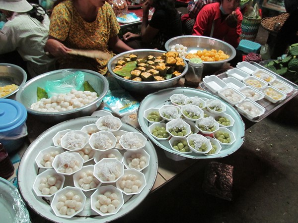 Battambang'da Bir Halk Pazarı - nary's kitchen Yemek Kursu