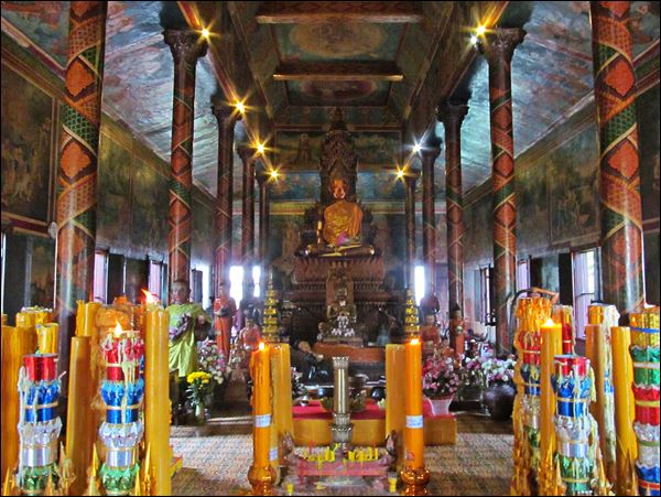 Wat Phnom Tapınağı, Kamboçya