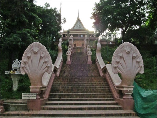 Wat Phnom'a Giderken