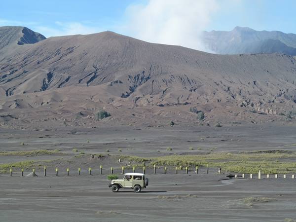 bromo yanardağı'na nasıl gidilir