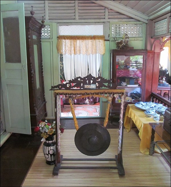 200 yıllık metal gong