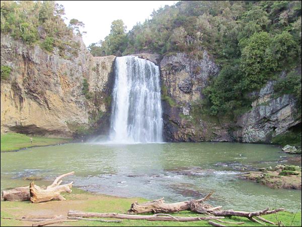Hunua Ranges Gezisi - Yeni Zelanda Rehberi