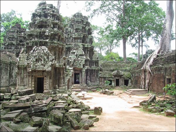Ta Phrom Tapınağı Gezisi, Kamboçya