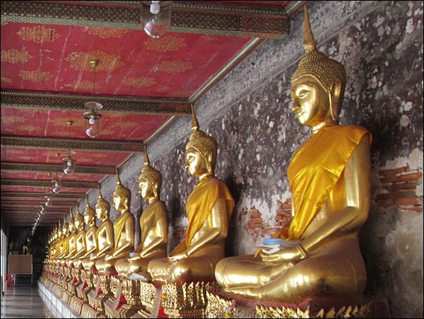 Wat Suthat'ta Buda Heykelleri, Bangkok Tapınak Rehberi, tayşand Tapınakları