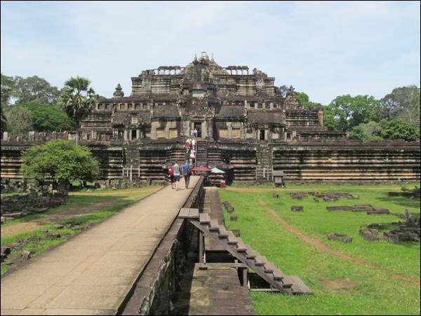 Baphuon Tapınağı, Angkor Thom Gezi Rehberi