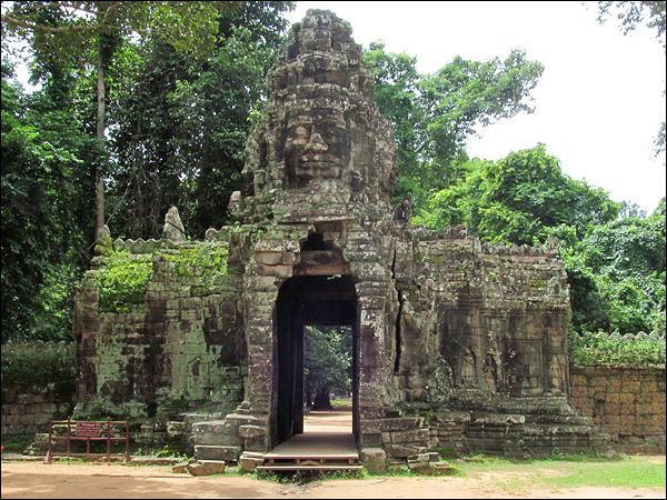 Banteay Kdei Tapınağı Gezisi, Angkor Wat