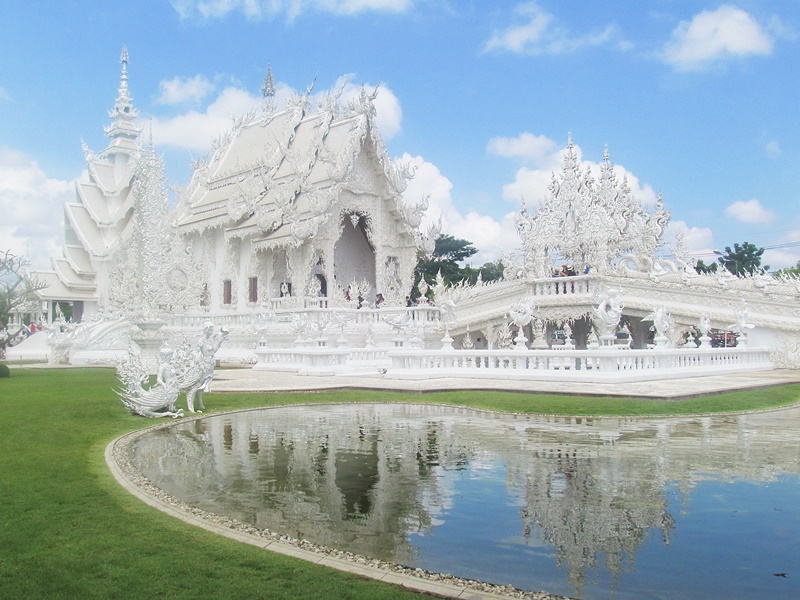 Wat Rong Khun Tapınağı (Beyaz Tapınak - White Temple) - Chiang Rai Gezi Yazıları - Tayland Rehberi