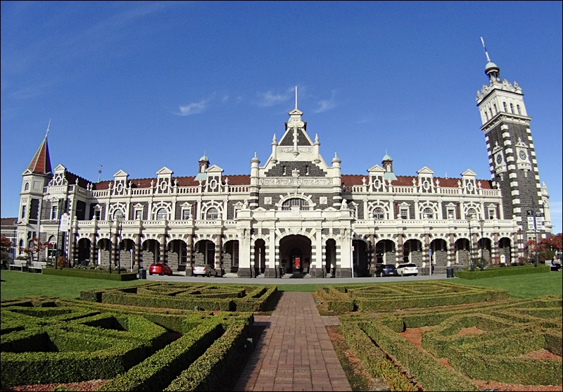 Dunedin Railway Station - New Zealand