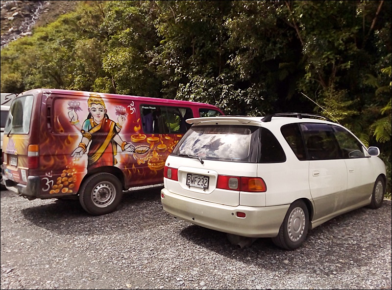 Yeni Zelanda'da Gezgin Araçları - Backpacker Cars New Zealand