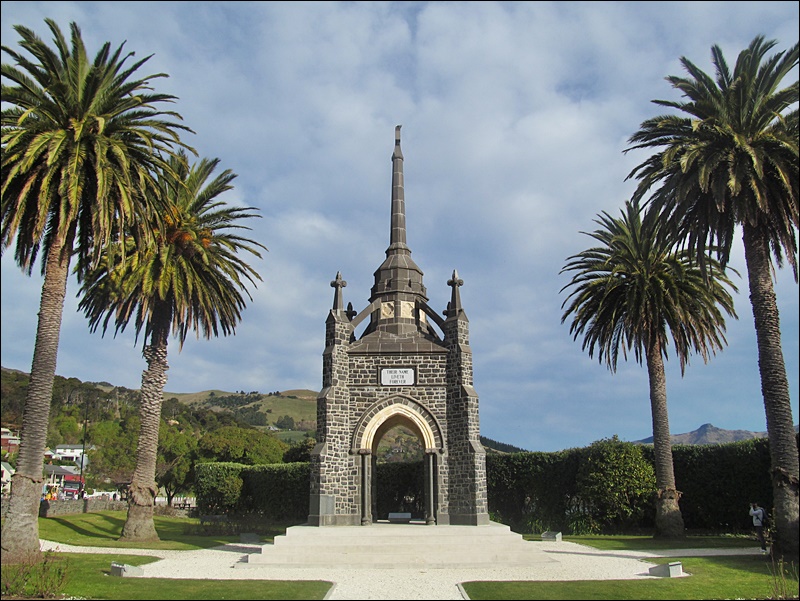 2. Dünya Savaşı Anıtı, Akaroa - Yeni Zelanda