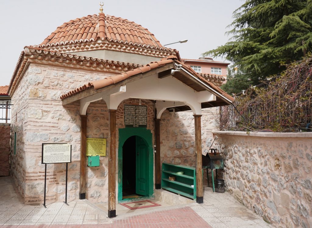 Hacı Bektaş Veli dergahının 23. Postnişini Hamdullah Efendi'nin Türbesi