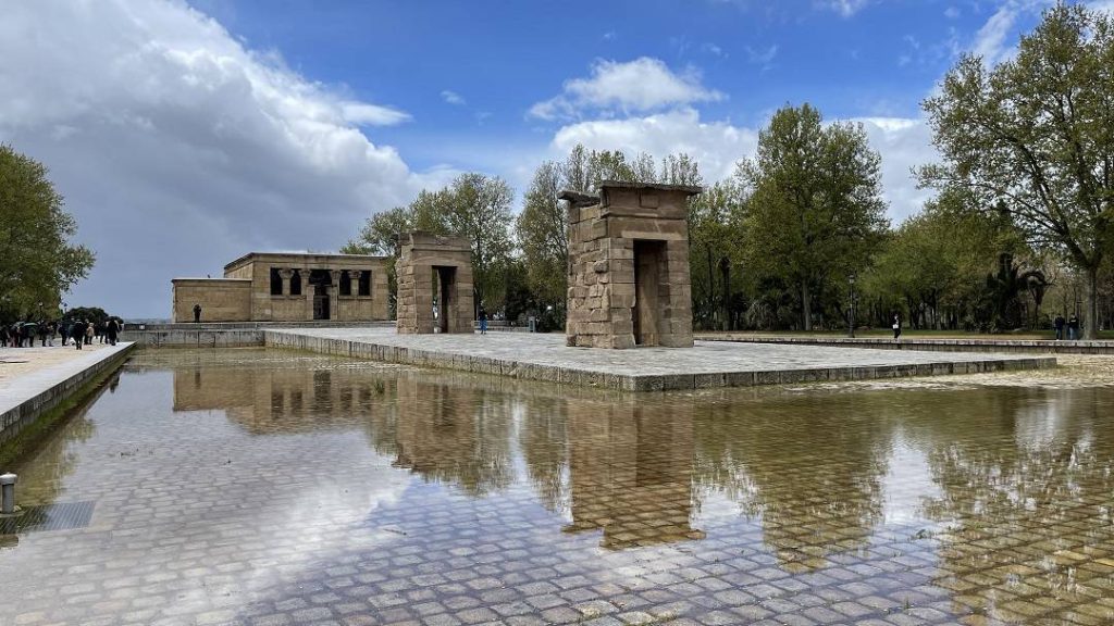 Debod Tapınağı