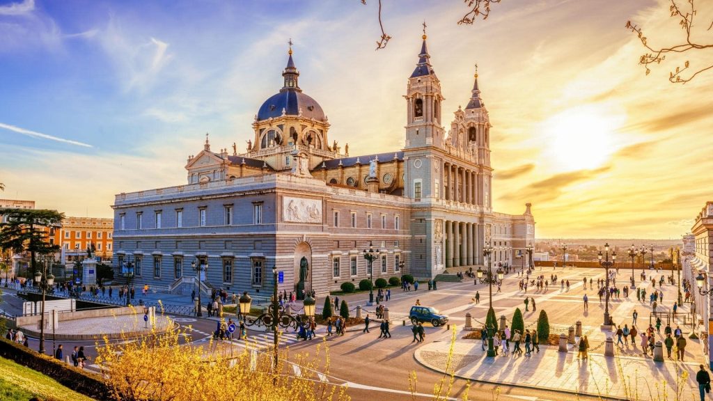 madrid öğrenci rehberi
